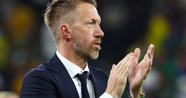 HLV Graham Potter chảy máu tai sau trận thắng Tunisia: Cú sốc giữa chiến thắng World Cup 2026 - hình ảnh - f168win.vip