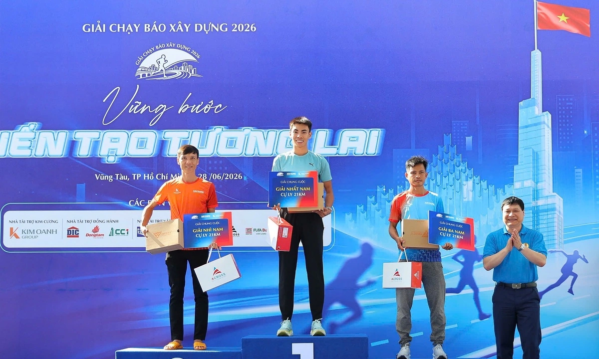 F168 chính thức: Anh Khôi và Lê Thị Hà vô địch giải chạy Báo Xây dựng 2026 - hình ảnh - f168win.vip