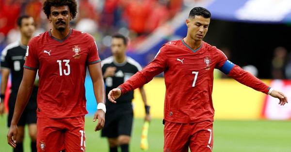 F168 Việt Nam: Ronaldo mờ nhạt, Bồ Đào Nha bị Congo cầm hòa 1-1 ở World Cup 2026 - hình ảnh - f168win.vip F168 Việt Nam: Ronaldo mờ nhạt, Bồ Đào Nha bị Congo cầm hòa 1-1 ở World Cup 2026 - hình ảnh - f168win.vip