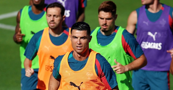 Ronaldo Bật Chế Độ Chinh Phục Cúp Vàng, F168 Đồng Hành Cùng Fan Bóng Đá - hình ảnh - f168win.vip Ronaldo Bật Chế Độ Chinh Phục Cúp Vàng, F168 Đồng Hành Cùng Fan Bóng Đá - hình ảnh - f168win.vip