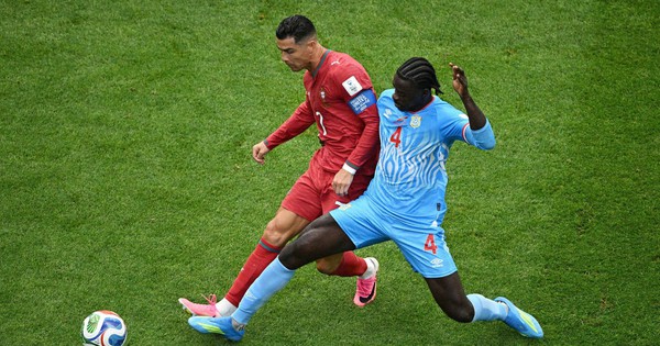 F168 cược bóng đá: Ronaldo quyết tâm ghi bàn trước Uzbekistan để cứu Bồ Đào Nha - hình ảnh - f168win.vip