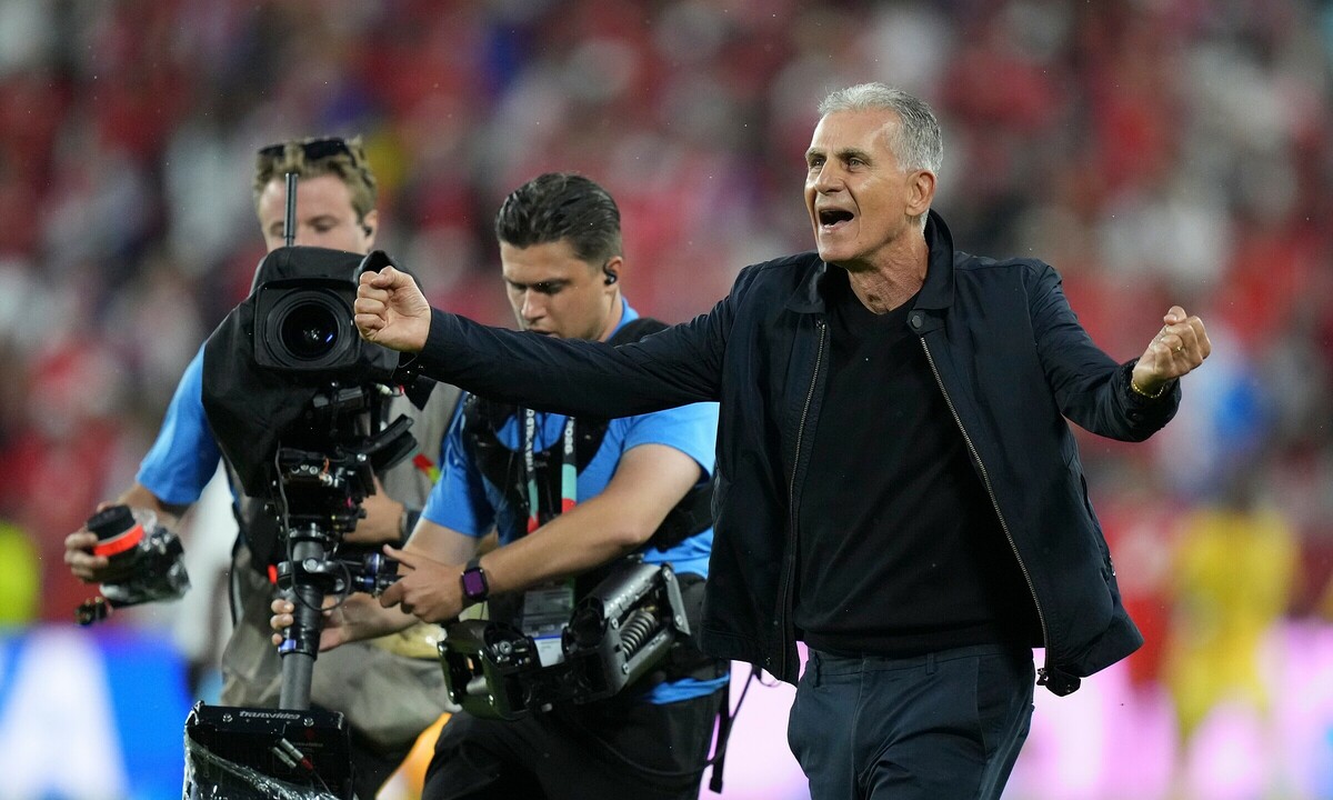 HLV Carlos Queiroz lập kỷ lục ở World Cup: Khoảnh khắc lịch sử cho Ghana và cơ hội theo dõi trực tuyến trên F168 - hình ảnh - f168win.vip