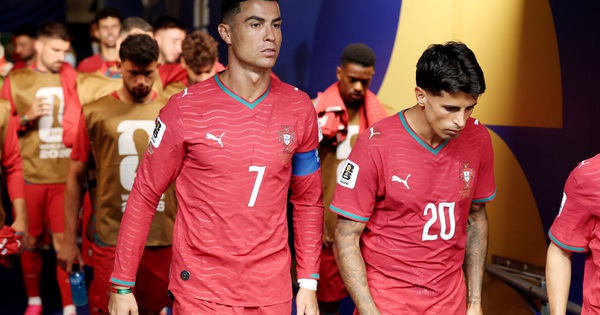 F168 chính thức: CĐV Ronaldo ‘nổi giận’ sau trận hòa Congo, công kích đồng đội CR7 - hình ảnh - f168win.vip F168 chính thức: CĐV Ronaldo ‘nổi giận’ sau trận hòa Congo, công kích đồng đội CR7 - hình ảnh - f168win.vip