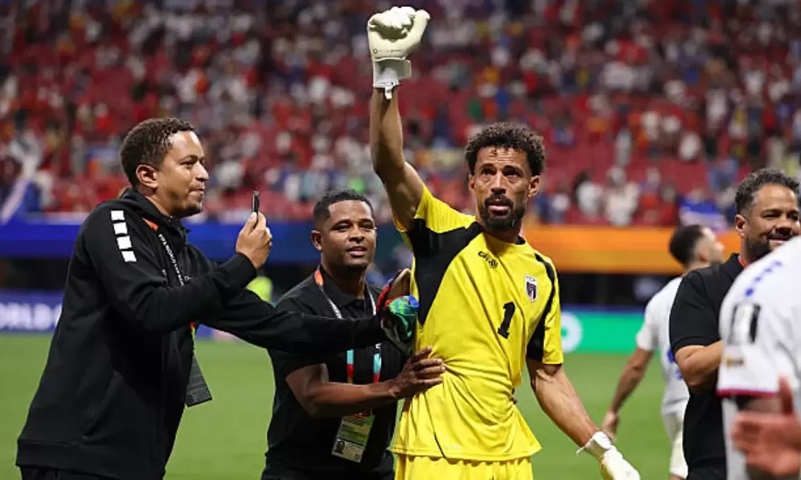 Thủ môn Cape Verde khóc nức nở sau trận hòa lịch sử với Tây Ban Nha - hình ảnh - f168win.vip