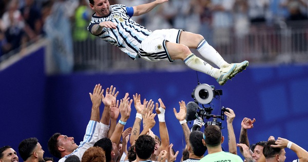 Roy Keane ca ngợi tinh thần ‘chiến đấu đường phố’ của Argentina sau kỳ tích lội ngược dòng không tưởng: góc nhìn mới cho người chơi Việt - hình ảnh - f168win.vip