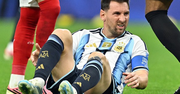 Argentina đặt quá nhiều gánh nặng lên vai Messi: Thiên tài cũng có lúc mệt!: góc nhìn mới cho người chơi Việt - hình ảnh - f168win.vip Argentina đặt quá nhiều gánh nặng lên vai Messi: Thiên tài cũng có lúc mệt!: góc nhìn mới cho người chơi Việt - hình ảnh - f168win.vip