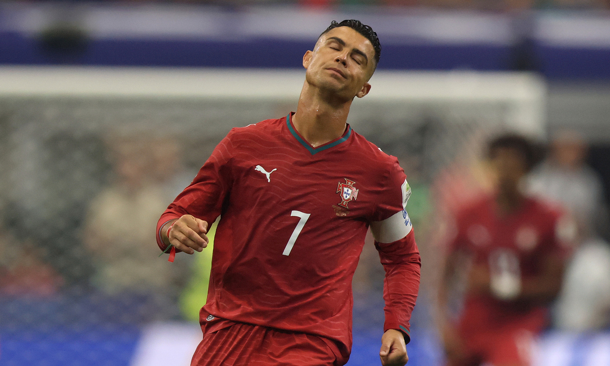 Ronaldo So Sánh Euro Với World Cup: Ý Nghĩa Chiến Thắng 2016 Và Cơ Hội Cá Cược Mới - hình ảnh - f168win.vip